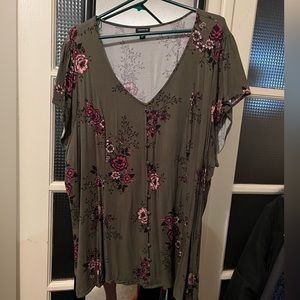 Green Floral Faux Button Up Lace Up Back Top Torrid 4